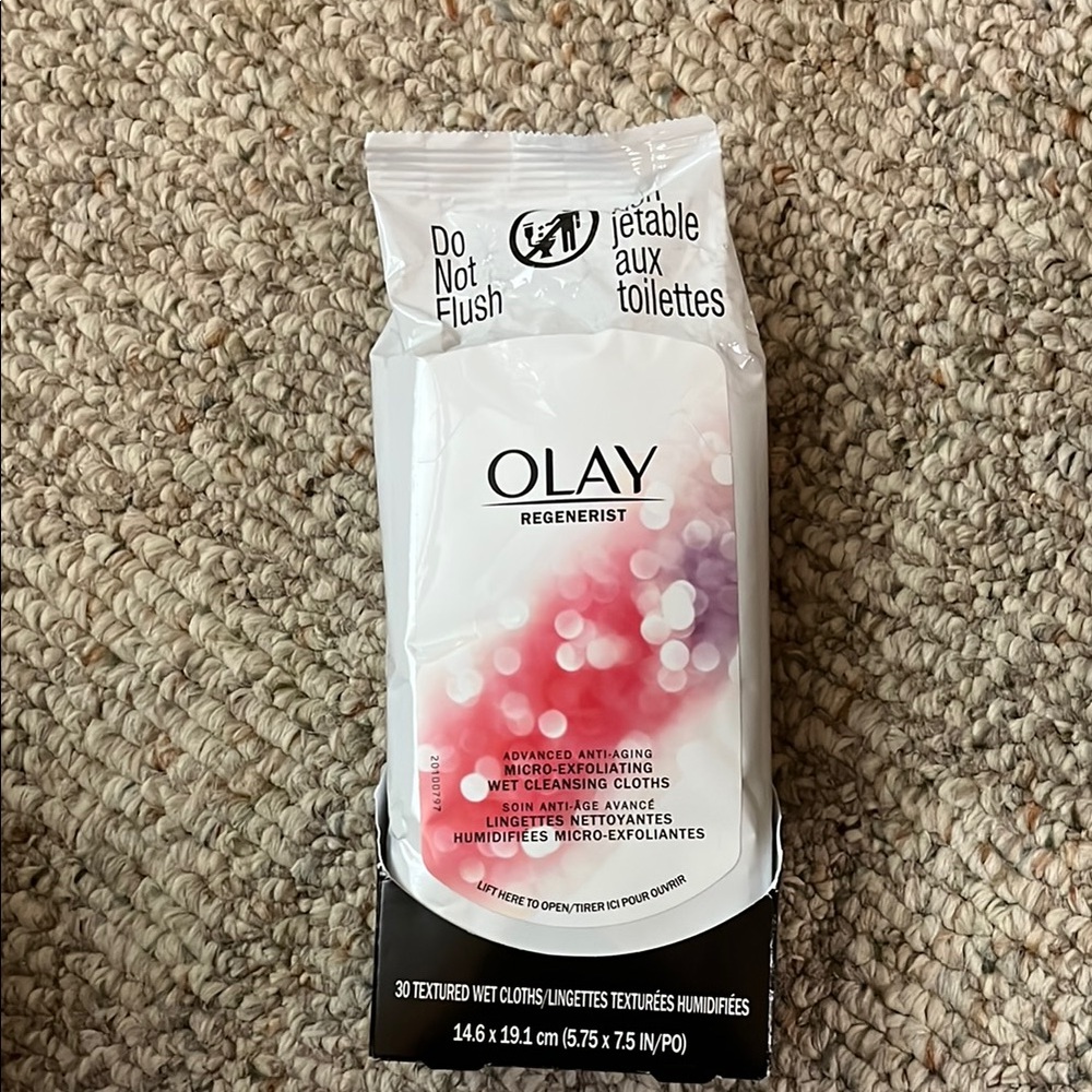 Olay micro exfoliating wet cleansing cloths